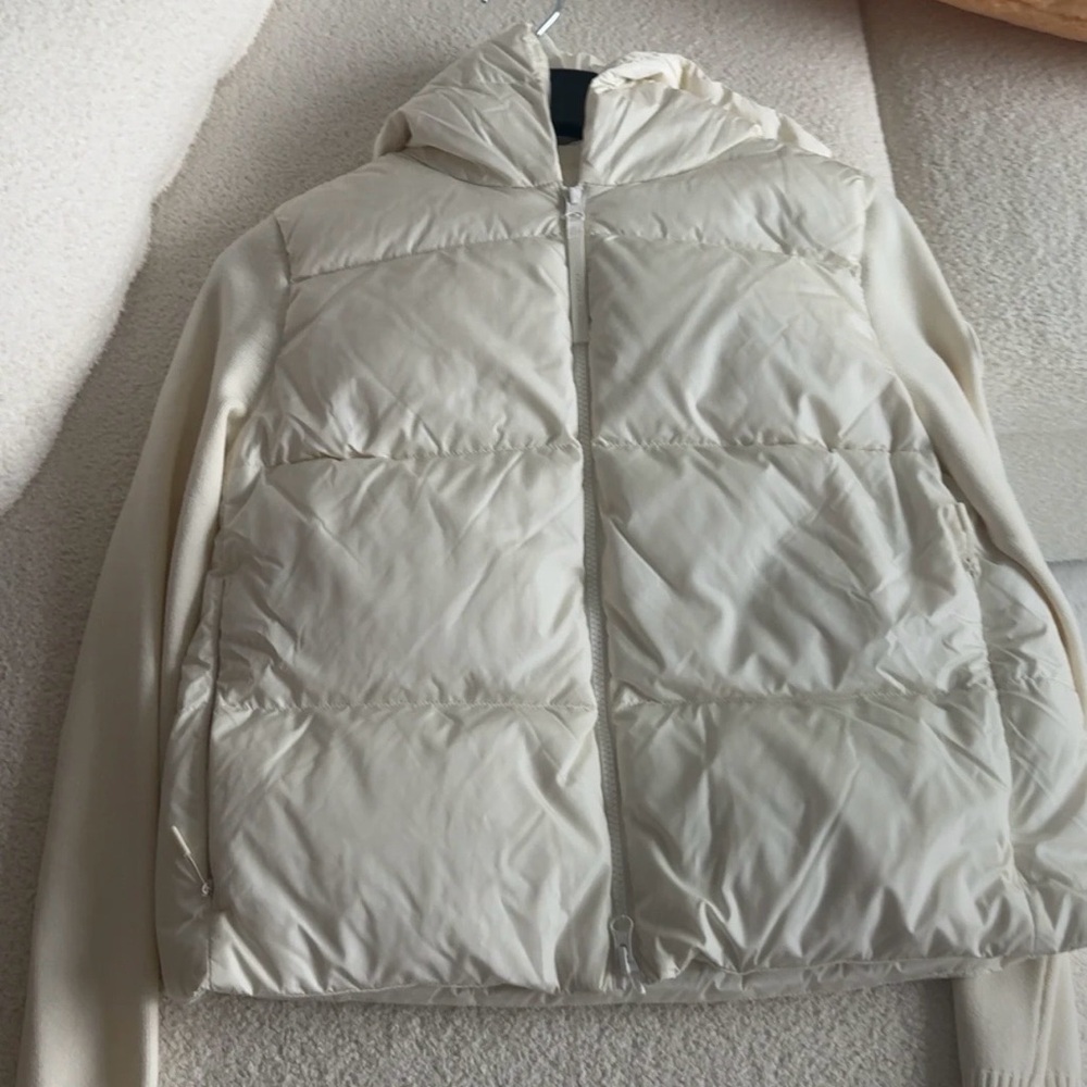 Canada Goose Women's Off-White Puffer Jacket